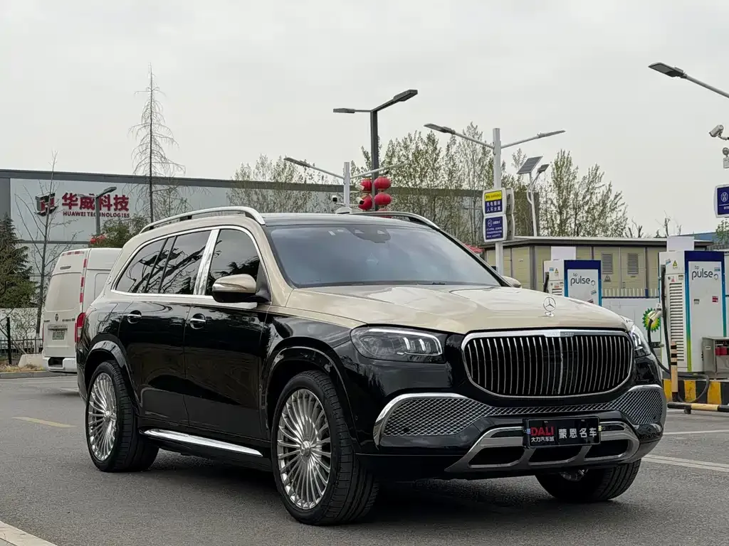 Mercedes-Benz GLS — фото 5