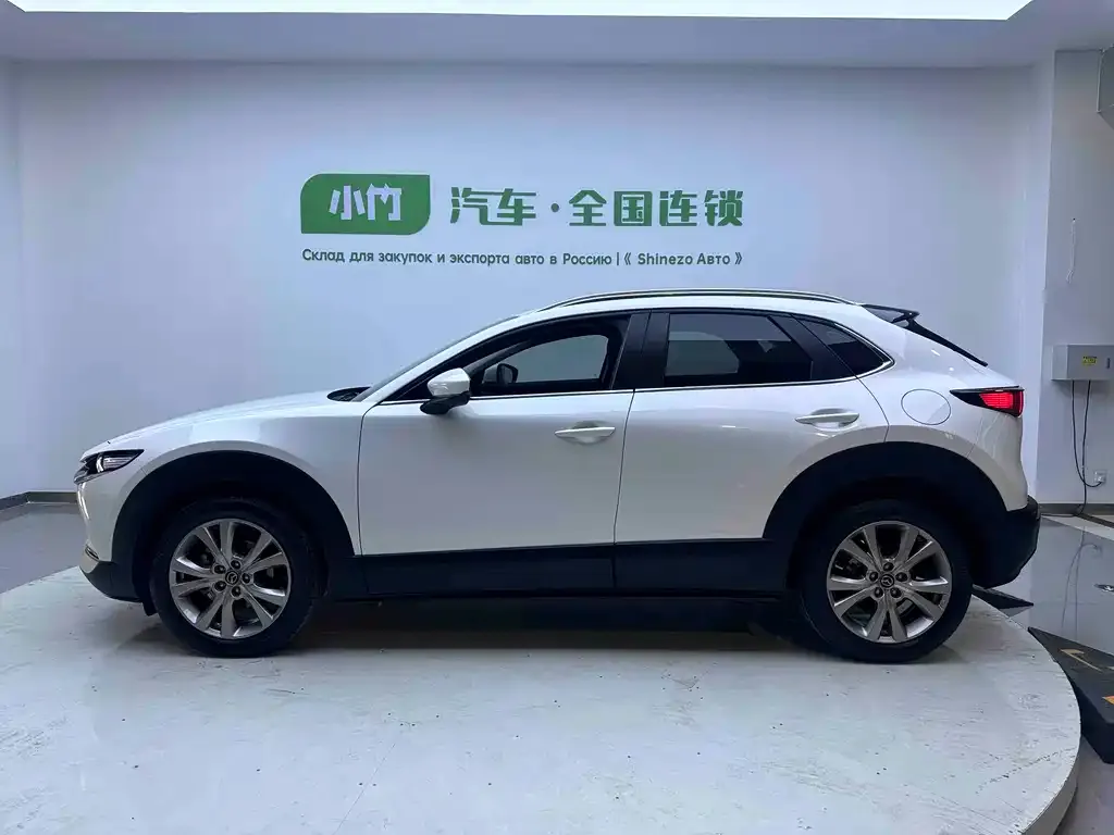 Mazda CX-30 — фото 10