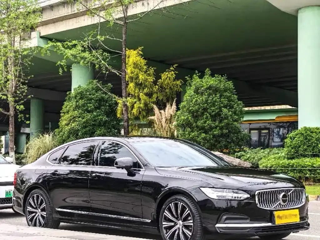 Volvo S90 — фото 10