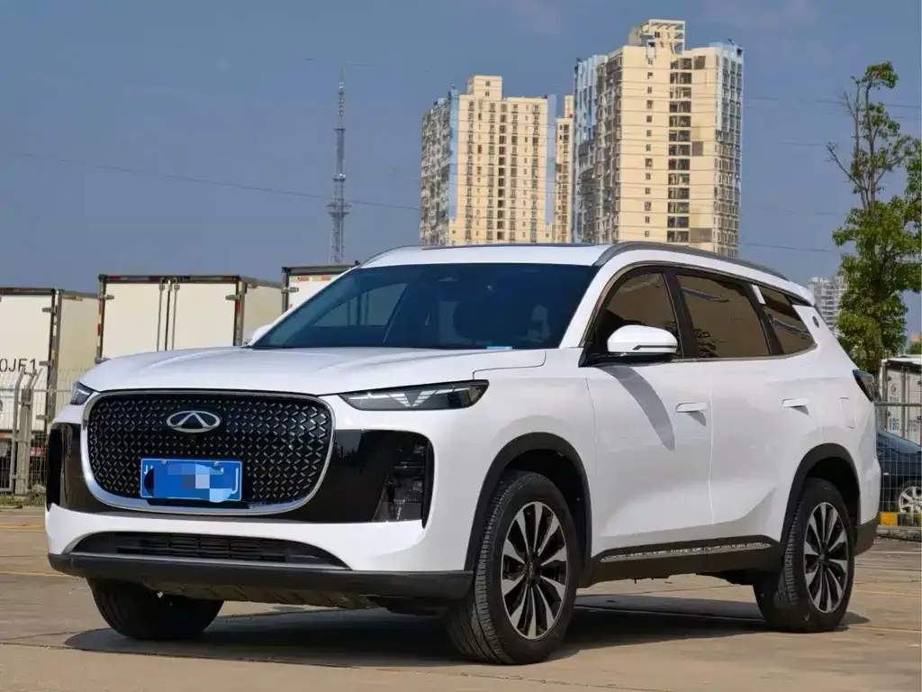 Chery Tiggo 8 PLUS — фото 1