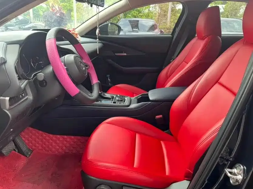 Mazda CX-30 2021 из CN, фото 7