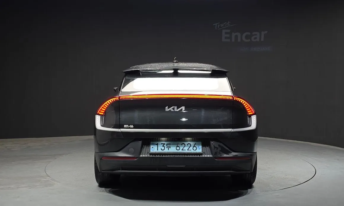 Kia EV6 2022 из KR, фото 10