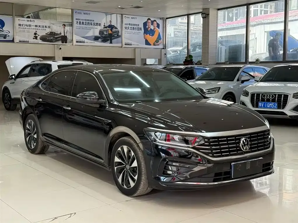 Volkswagen Passat — фото 6