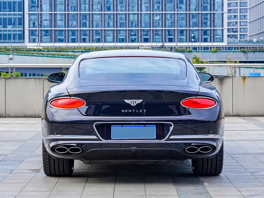 Bentley Continental 2021 из CN, фото 7