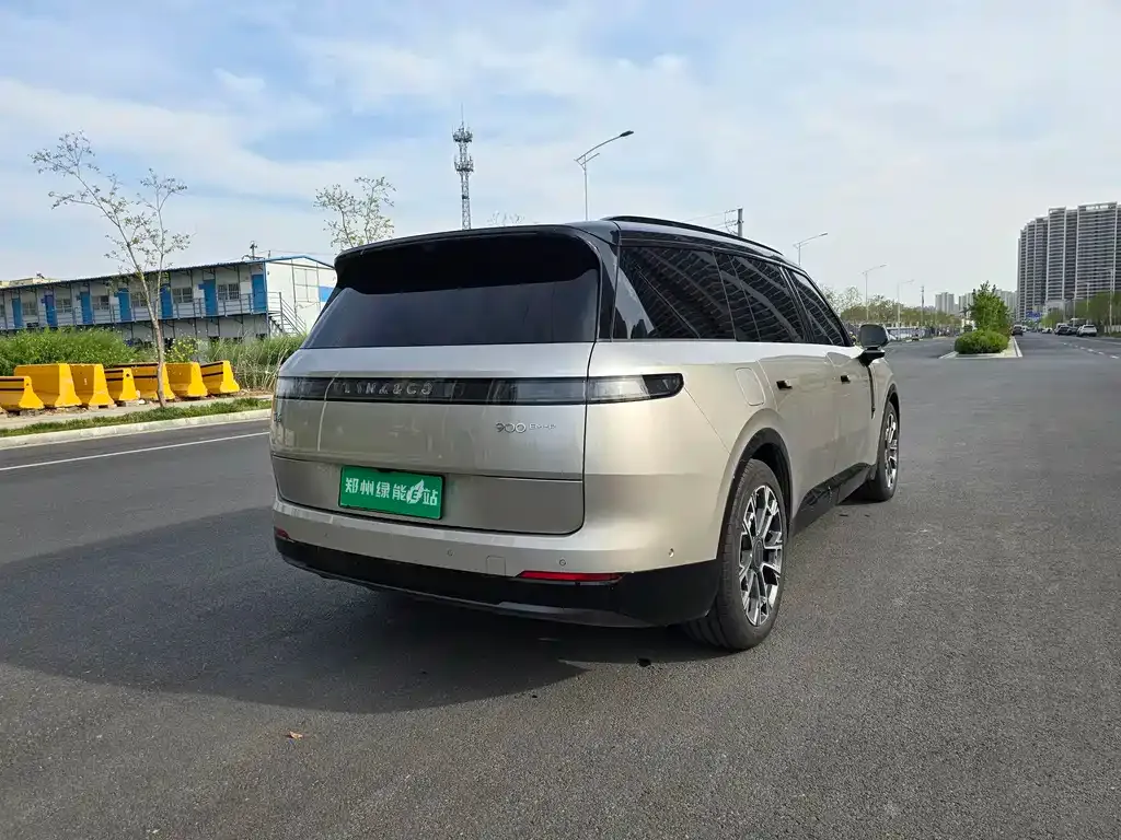 Lynk & Co 900 2025 из CN, фото 6
