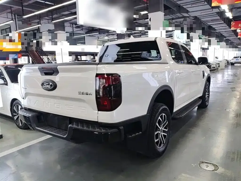 Ford Ranger — фото 10