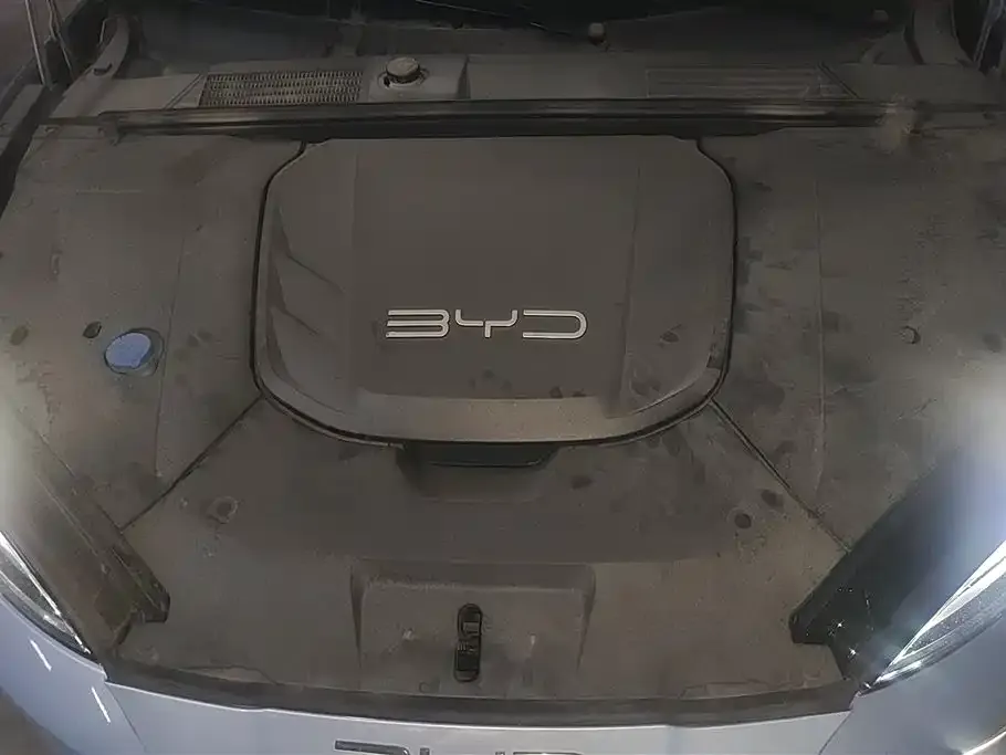 BYD Seal — фото 7