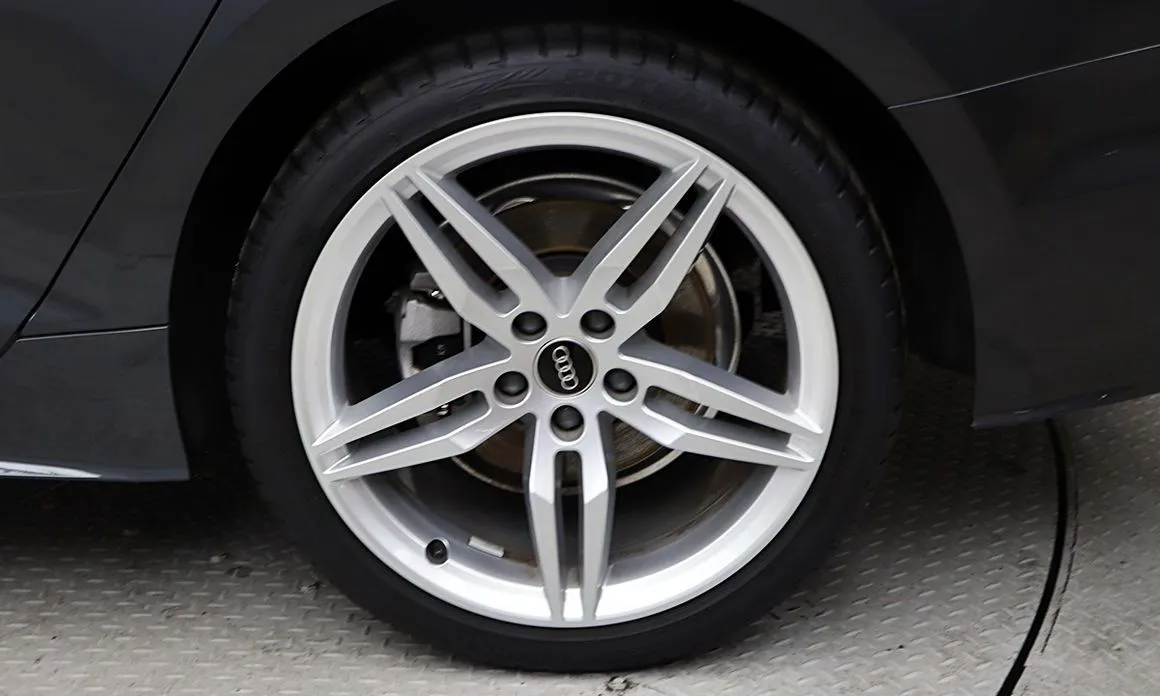 Audi A5 2024 из KR, фото 3