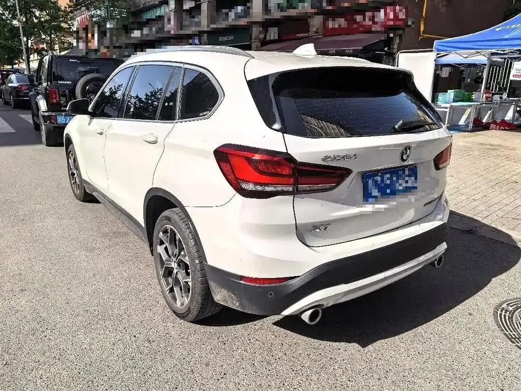 BMW X1 — фото 6