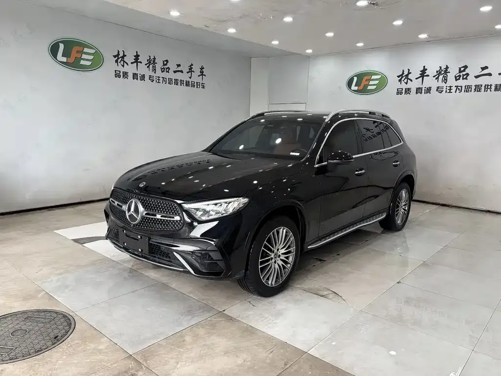 Mercedes-Benz GLC — фото 1