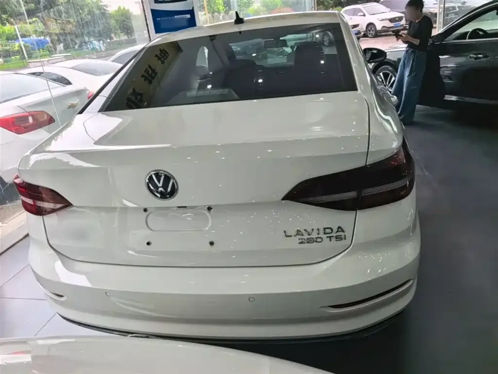Volkswagen Lavida 2021 из CN, фото 3