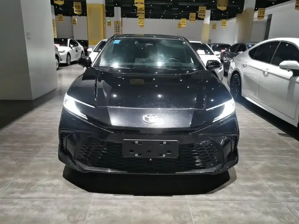 Toyota Camry 2025 из CN, фото 6