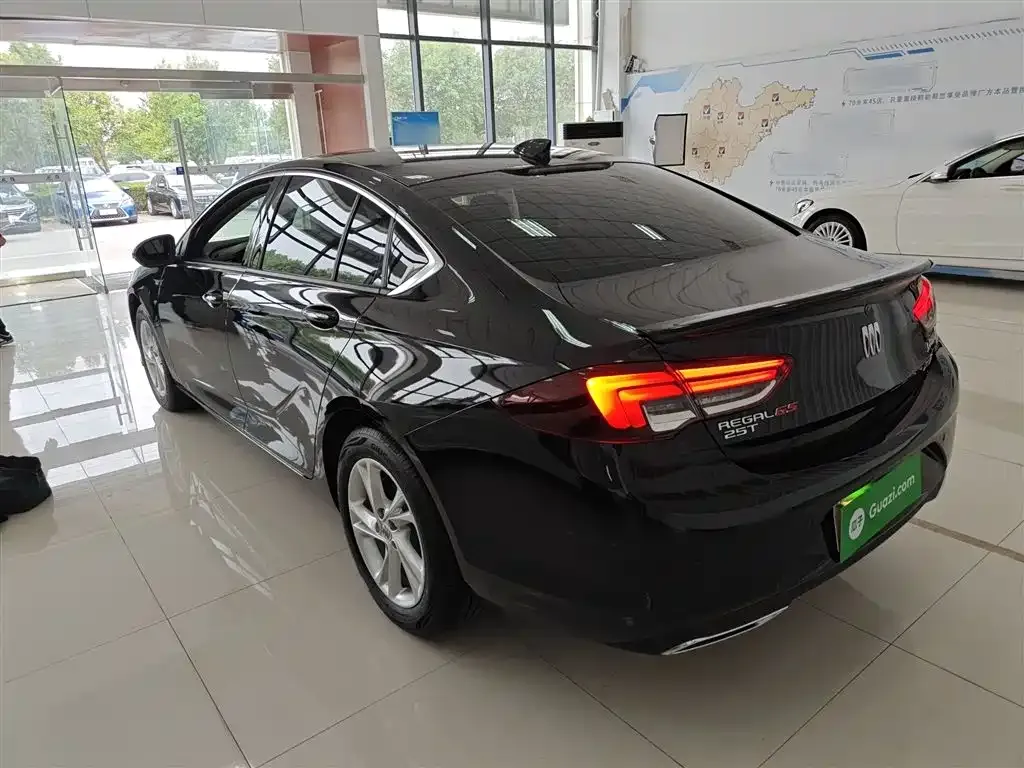 Buick Regal — фото 7