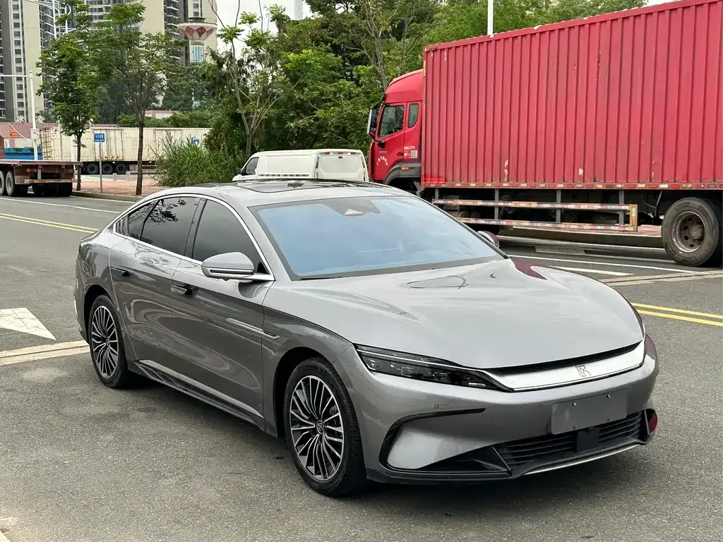 BYD Han — фото 6