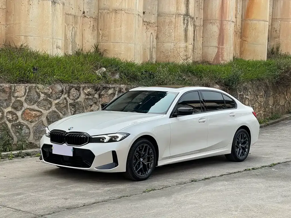 BMW 3 Series — фото 1