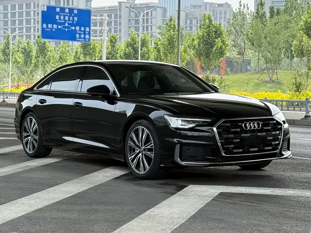 Audi A6L — фото 4