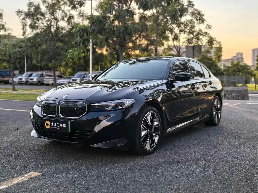 BMW i3 — фото 1