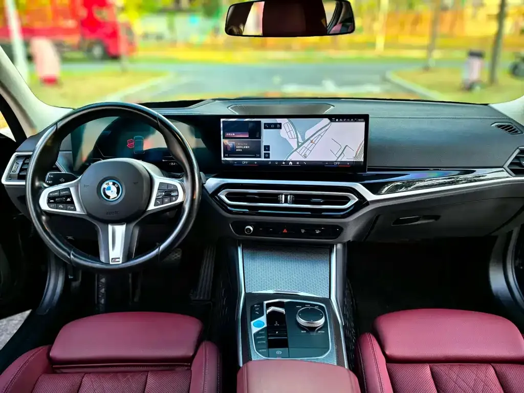 BMW i3 — фото 8