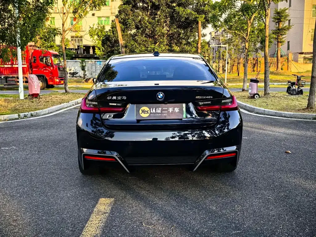 BMW i3 — фото 7