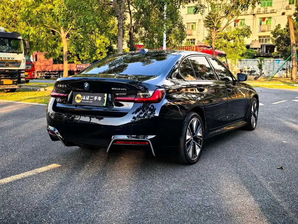 BMW i3 — фото 10