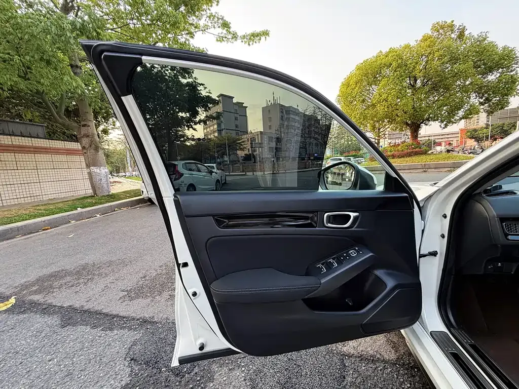 Honda Civic — фото 9