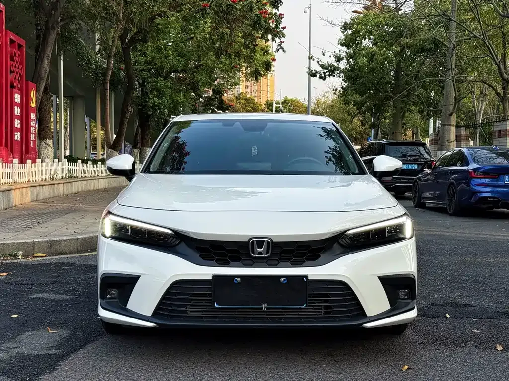 Honda Civic — фото 6