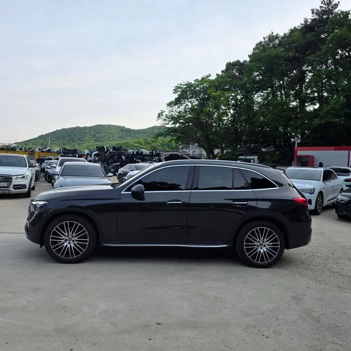Mercedes-Benz GLC-Class 2023 из KR, фото 4