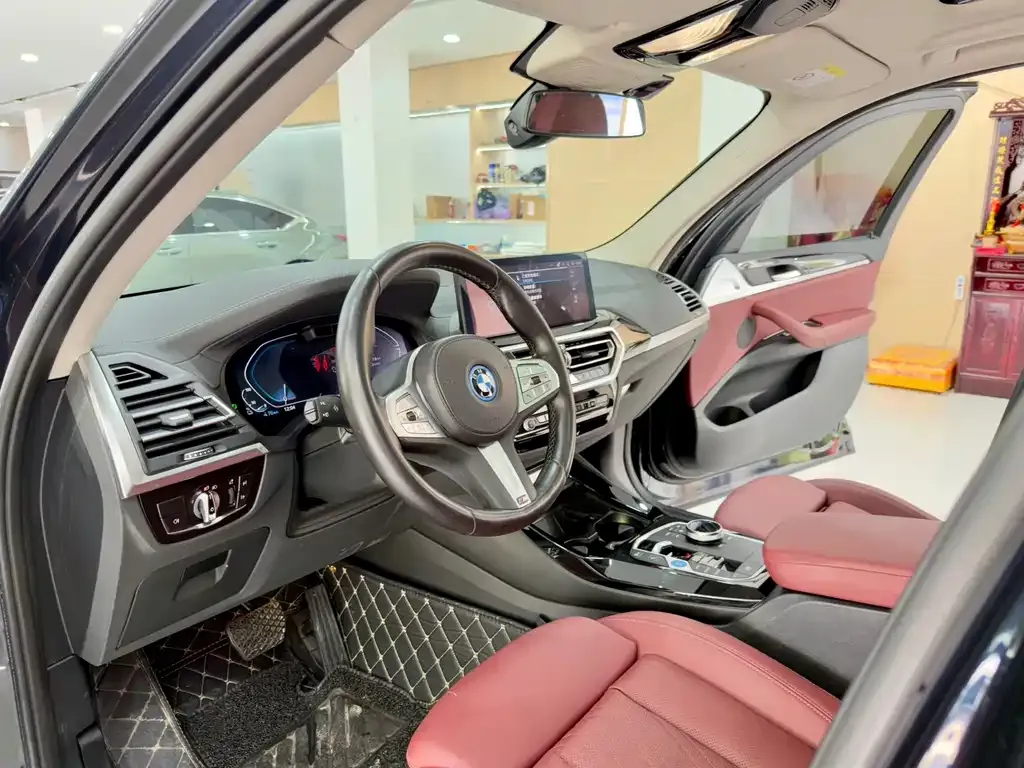 BMW iX3 2023 из CN, фото 4