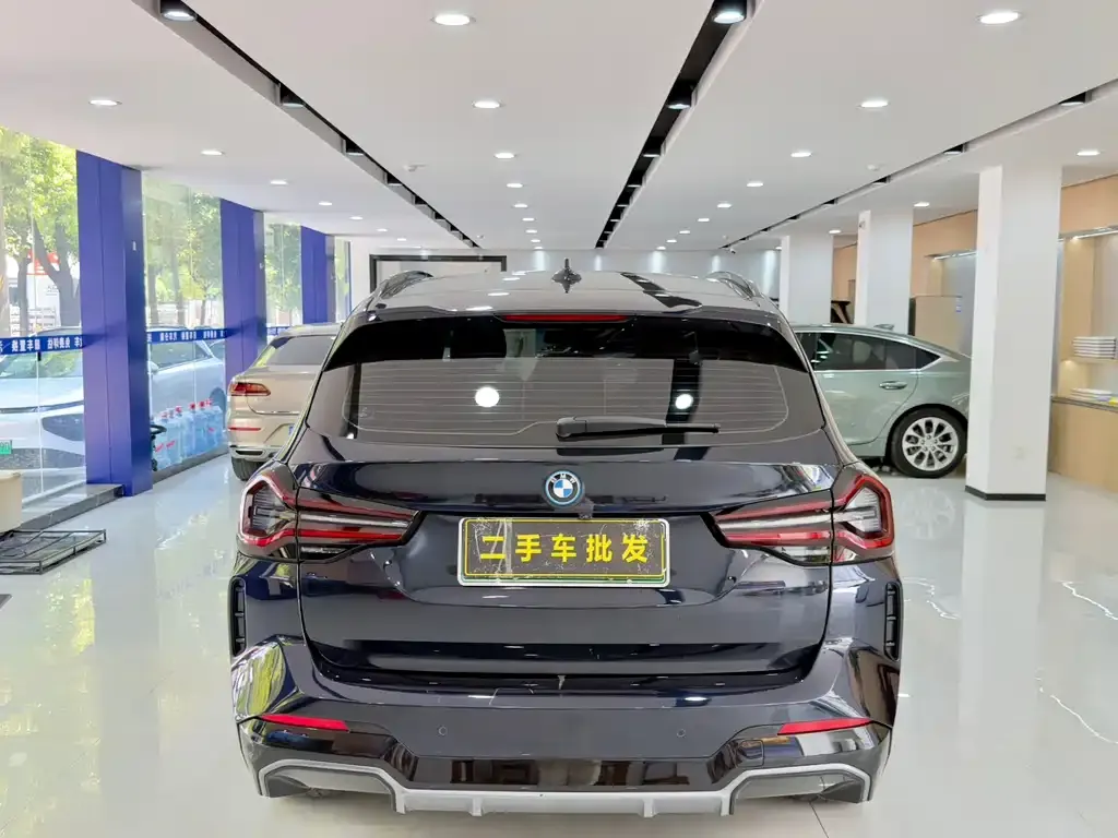 BMW iX3 2023 из CN, фото 2