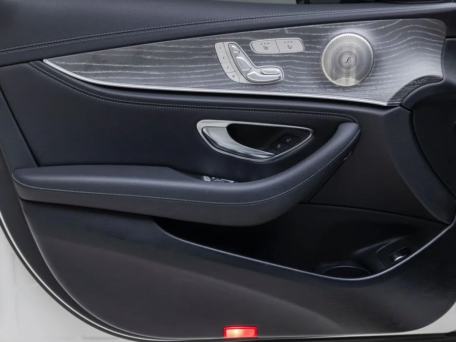 Mercedes-Benz E-Class 2022 из KR, фото 10