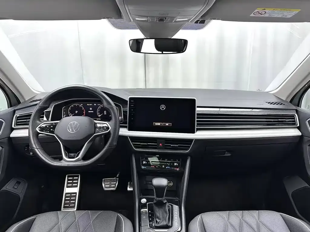 Volkswagen Tiguan L 2022 из CN, фото 9
