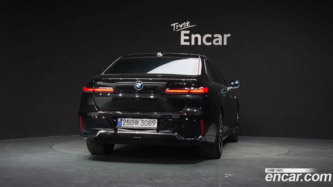 BMW 7-Series 2024 из KR, фото 4