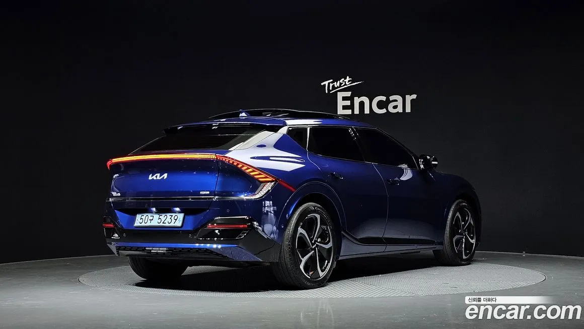 Kia EV6 — фото 3