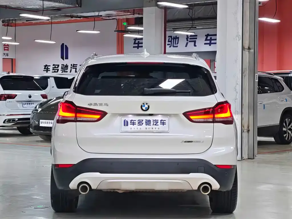 BMW X1 2021 из CN, фото 7