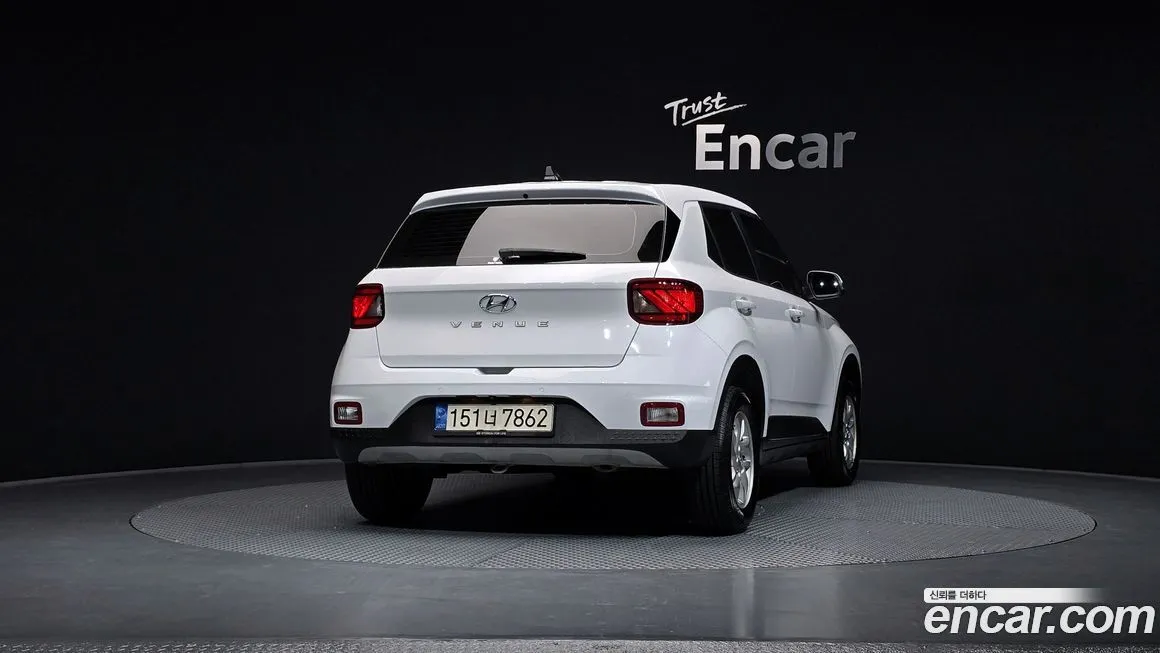 Hyundai Venue 2022 из KR, фото 2