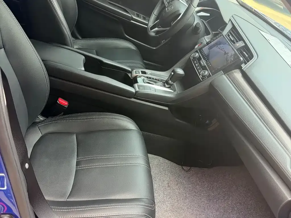 Honda Civic — фото 9
