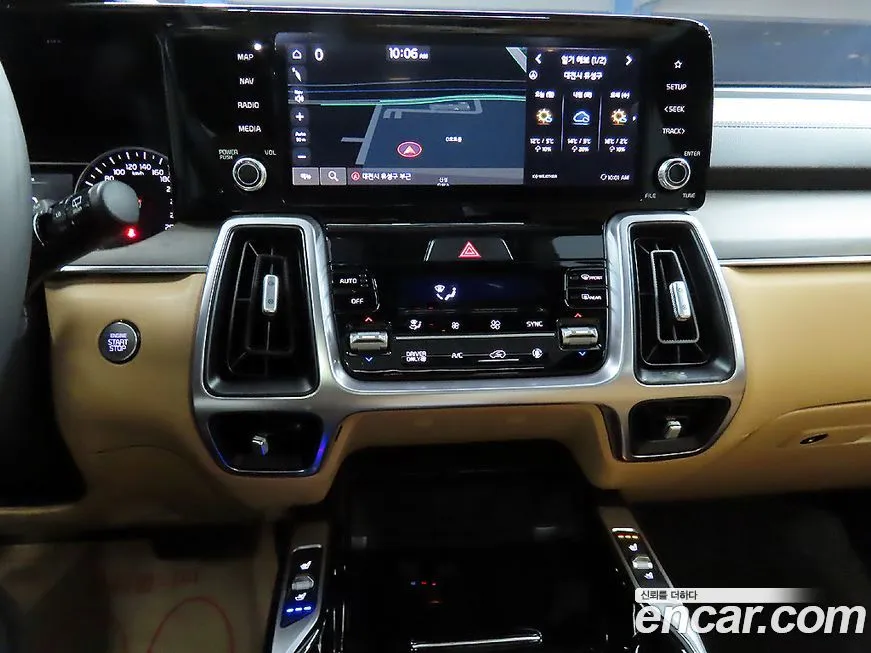 Kia Sorento — фото 7