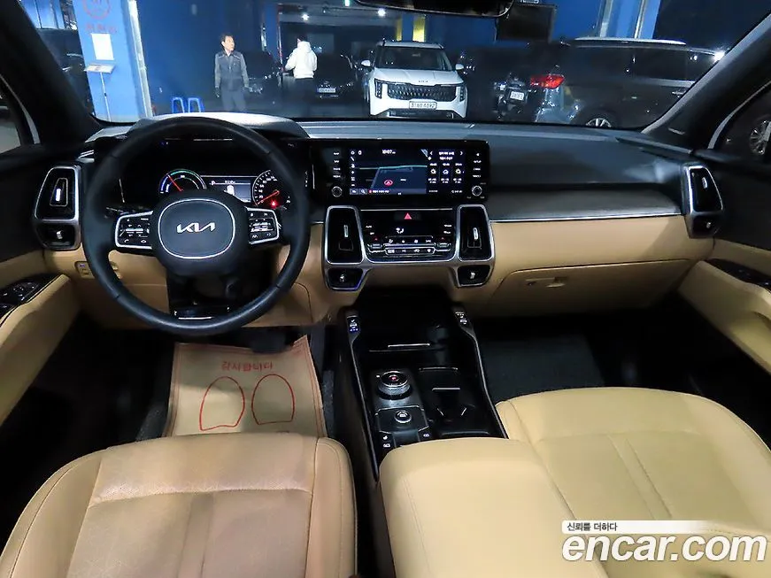 Kia Sorento — фото 8