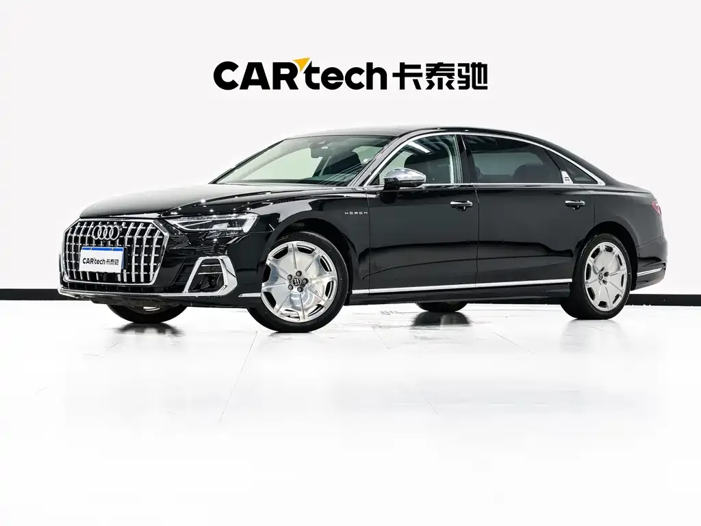 Audi A8 — фото 1