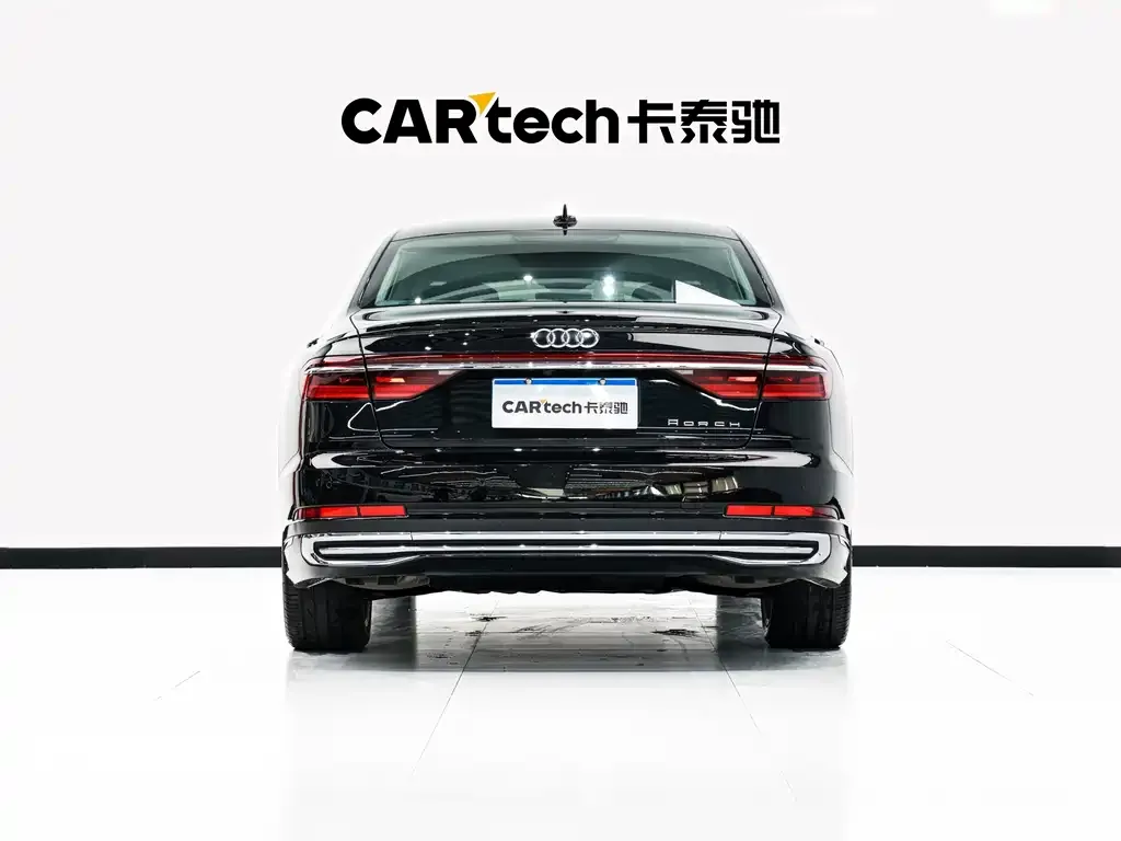 Audi A8 — фото 10