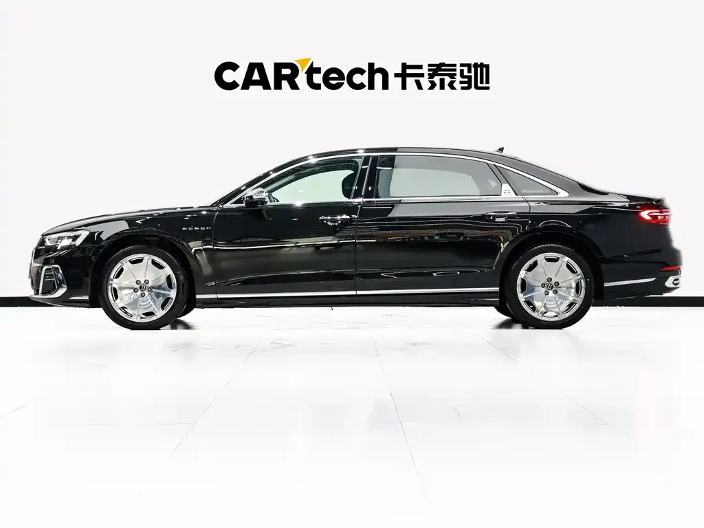 Audi A8 — фото 8