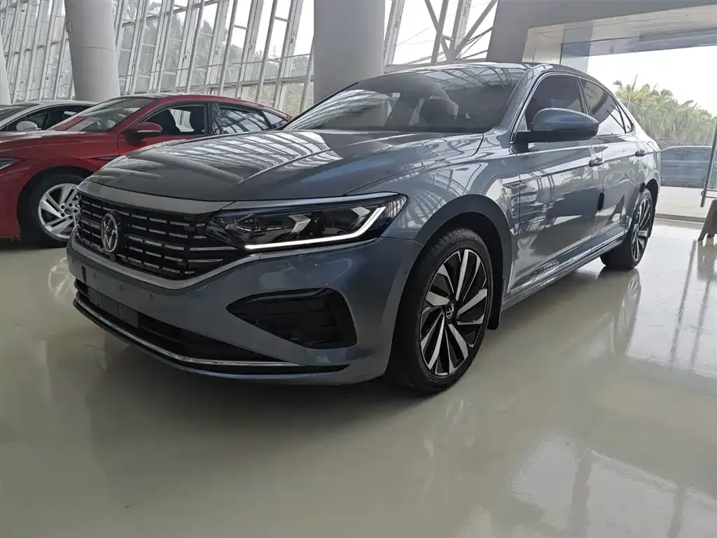 Volkswagen Passat — фото 5