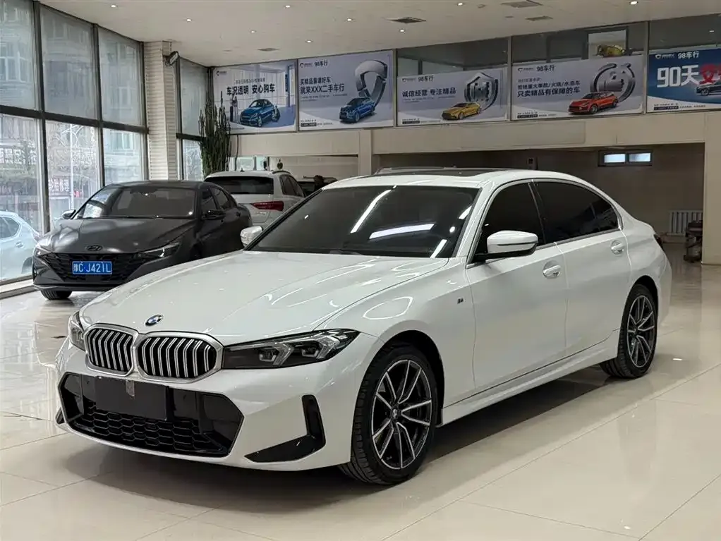BMW 3 Series — фото 1