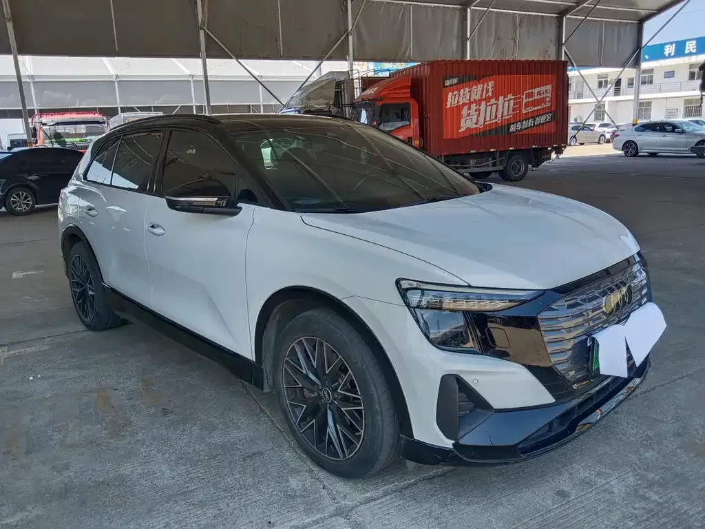 Audi Q5 e-tron 2023 из CN, фото 6