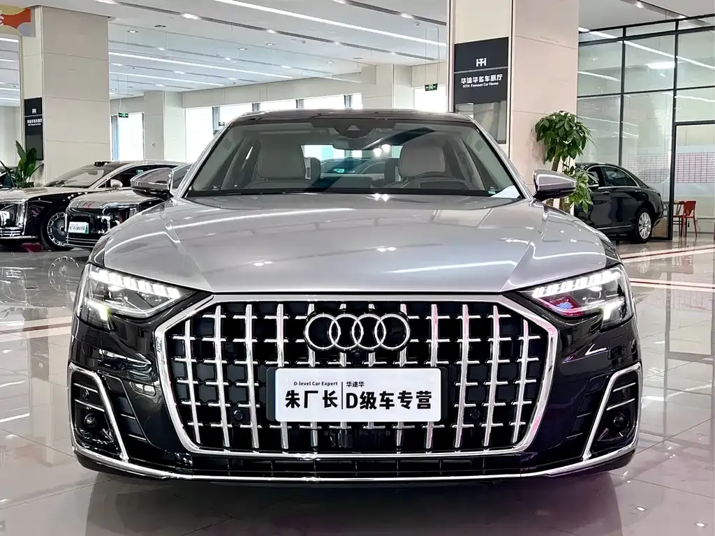 Audi A8 — фото 5