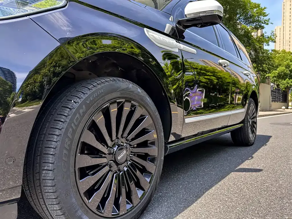 Lincoln Navigator 2021 из CN, фото 7