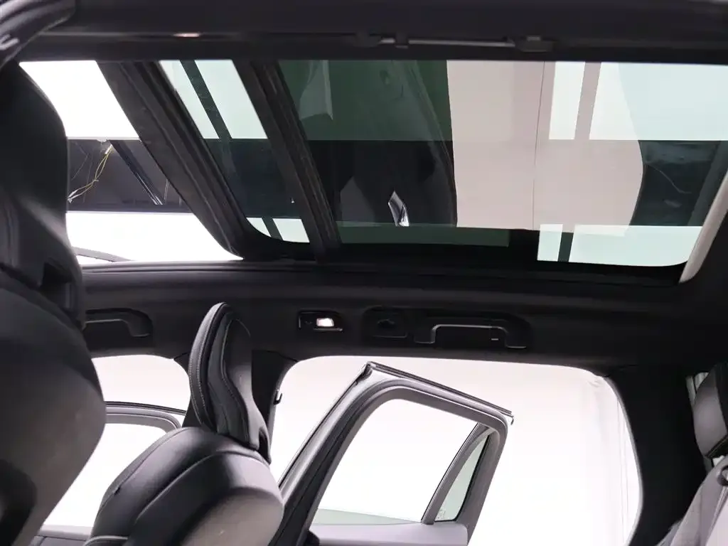 Volvo V60 2023 из CN, фото 8