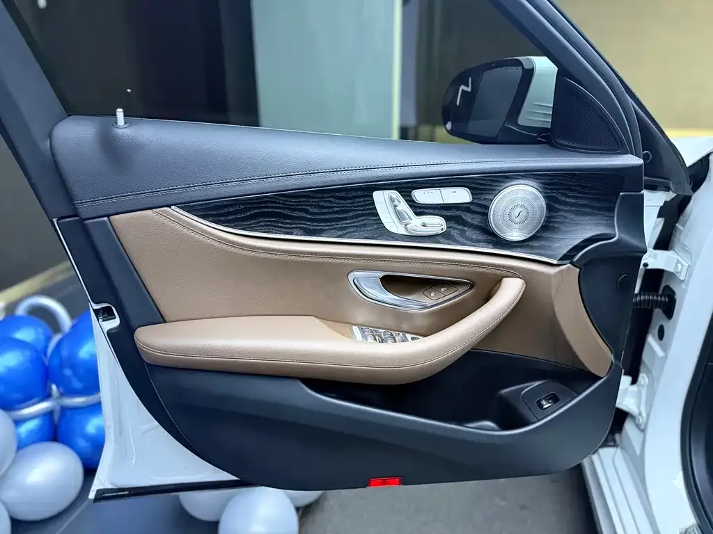 Mercedes-Benz E-Class 2022 из CN, фото 5