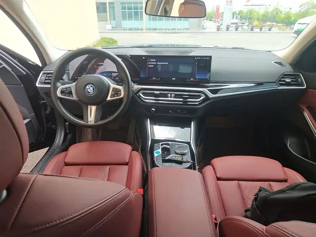 BMW i3 2023 из CN, фото 4