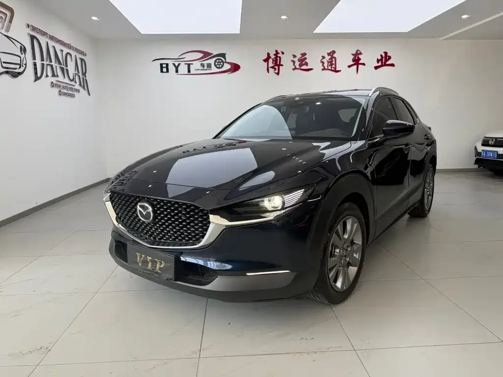Mazda CX-30 — фото 1